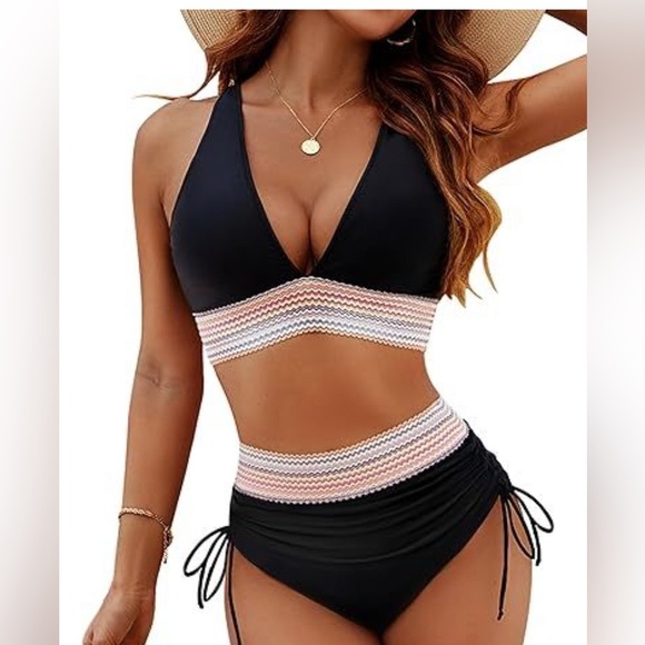 Elegant Black and Pink Women's Bikini - Picture 1 of 5
